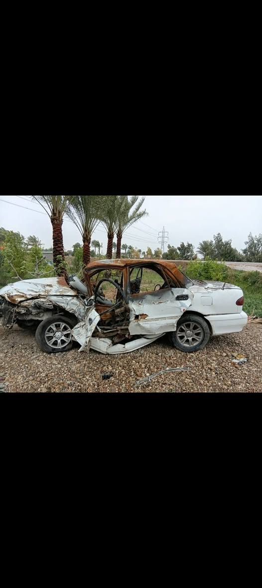 الاكسلسلام عليكم للبيع سيارة تسقيط رقم بغداد  دولي بسمي السيارة محروكة بس المحرك والكير والتانكي  كله موجود رقم الشاصي الإتصال ***********
***********
