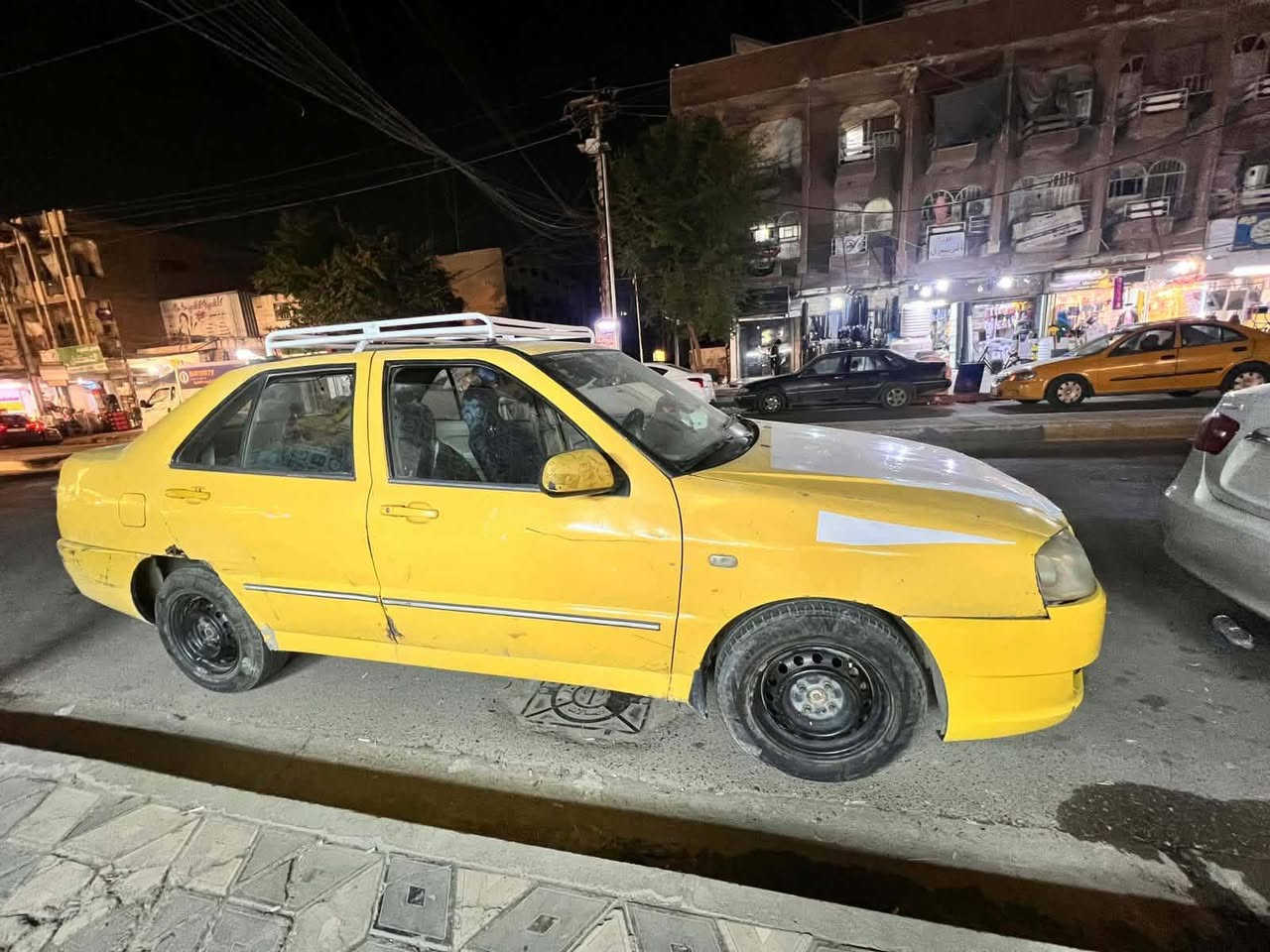 سلام عليكم شيري كوين للبيع كير ومكينه وتبريد خير من الله كهربائي كلة شغاله تخم تاير رقم ألماني مطلوبة ٦٥٠ عل مشتري ١٥ قفل المكان البياع الاتصال ***********
