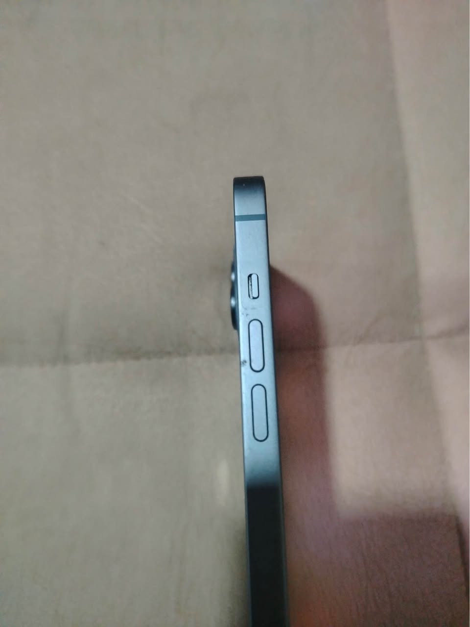 iPhone 14 2camer
١٢٨ گێگا  
١سیم
پاتری ٧٥ بیلاد   
بێ کێشە زۆر خاوێنە  
شەحن لەگەلە  
کارتۆنی هەیە   
بێ عەیبە  
هیچی نەگۆراوە 
ڕەقەم تەلەفون *********** السليمانية, العراق
