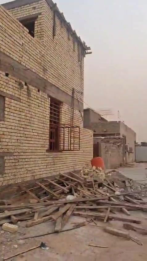 مشتمل للبيع محموديه حي العسكري18
المساحه 55 متر ركن 
 عل شارع 20 مقابيل متوسطه الحشد
و بناء درجه اولى 
للاستفسار أو الاتصال 
 *********** بس واتساب 
*********** بي واتساب
