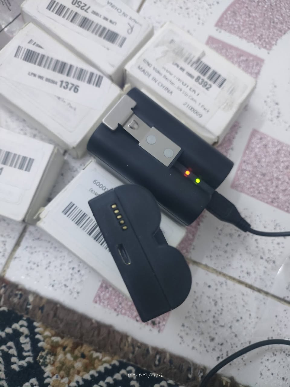بطاريات قابل لشحن بهذا الشكل ما اعرف ماليش الي، يفيده ينطينه سعره العدد 8 قطع


**إذا كنت صاحب هذا الإعلان وتريد حذفه لأي سبب، رجاءا أرسل رسالة إلى الدعم الفني**