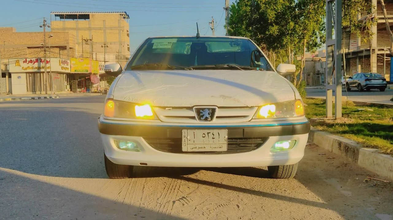 تبريد شغال منضومه جديده
منضومه زنون عالي ناصي
شاشه + كامره اصلي
كهربائيات كله شغاله
34ورقه وبيهه مجال 
للاستفسار الاتصال والتواصل ع الرقم *********** النجف, العراق
