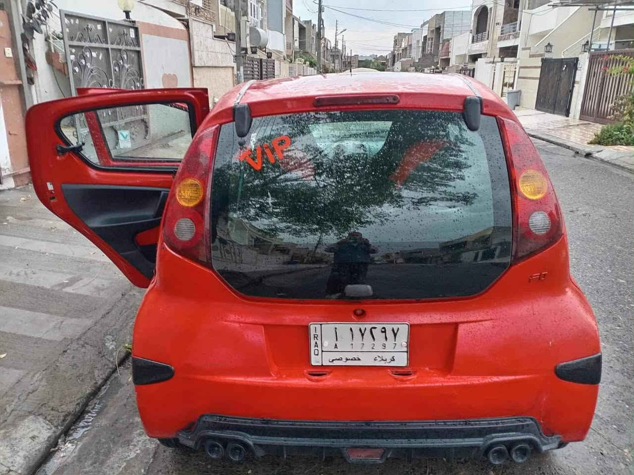 byd مؤديل2013 گير مكينه بشرط وكالة باكانه ى مرور سنة وى اصلي بشرط سى بستؤن سيارة اقصاد ي زؤر زؤر كه م بنزين صرف اكات سبغ وه رگه راو براوه هه مو ى بشرط فحص. رقم كربلاء. بس وكالة بشرط. هه موو كردستان بي   ىبگه رى هيج مشكله نيه 25 ورقة مجال ى كه م /***********رقم تلفون  واتساب له هه وليرم.. اربيل. فرمان بران أربيل, العراق
