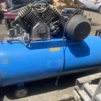 إيطاليا اصلى 4 بستم 15 حصان 500 التر ترأس سريع07702785254/07882991140
