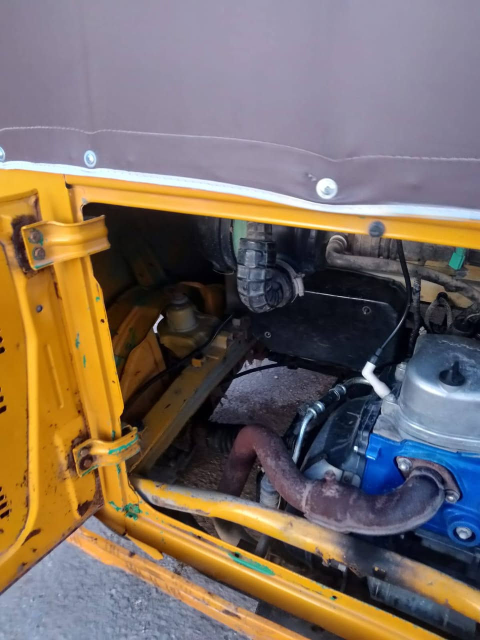 سلام عليكم تكتك مديل 19 نهايته محدث 21 لبيع مكينه 20 شلعته ما شاءلله كلش قويه كهربائيّات نقص بس لN لباقي كله شغاله وا نقص بوربرين امامي فقط لتكتك جاهزه باقي لتفاصيل ع انتصال السعر ب5700 بيه مجال حك لجيه  رقم *********** المكان بغداد الحسينيه المعامل
