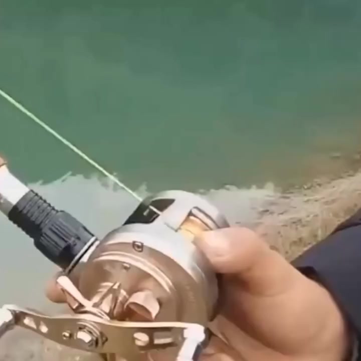 ماكنة صيد المعدني مايكرو
/بكرات عميقة عالية القوة ماكس السحب 7 كجم تحمل 9 + 1BB بكرات الصيد المياه المالحة،


**إذا كنت صاحب هذا الإعلان وتريد حذفه لأي سبب، رجاءا أرسل رسالة إلى الدعم الفني**