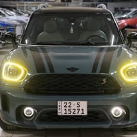 ميني كونتري مان • ٢٠٢٢ • ضرر أمامي