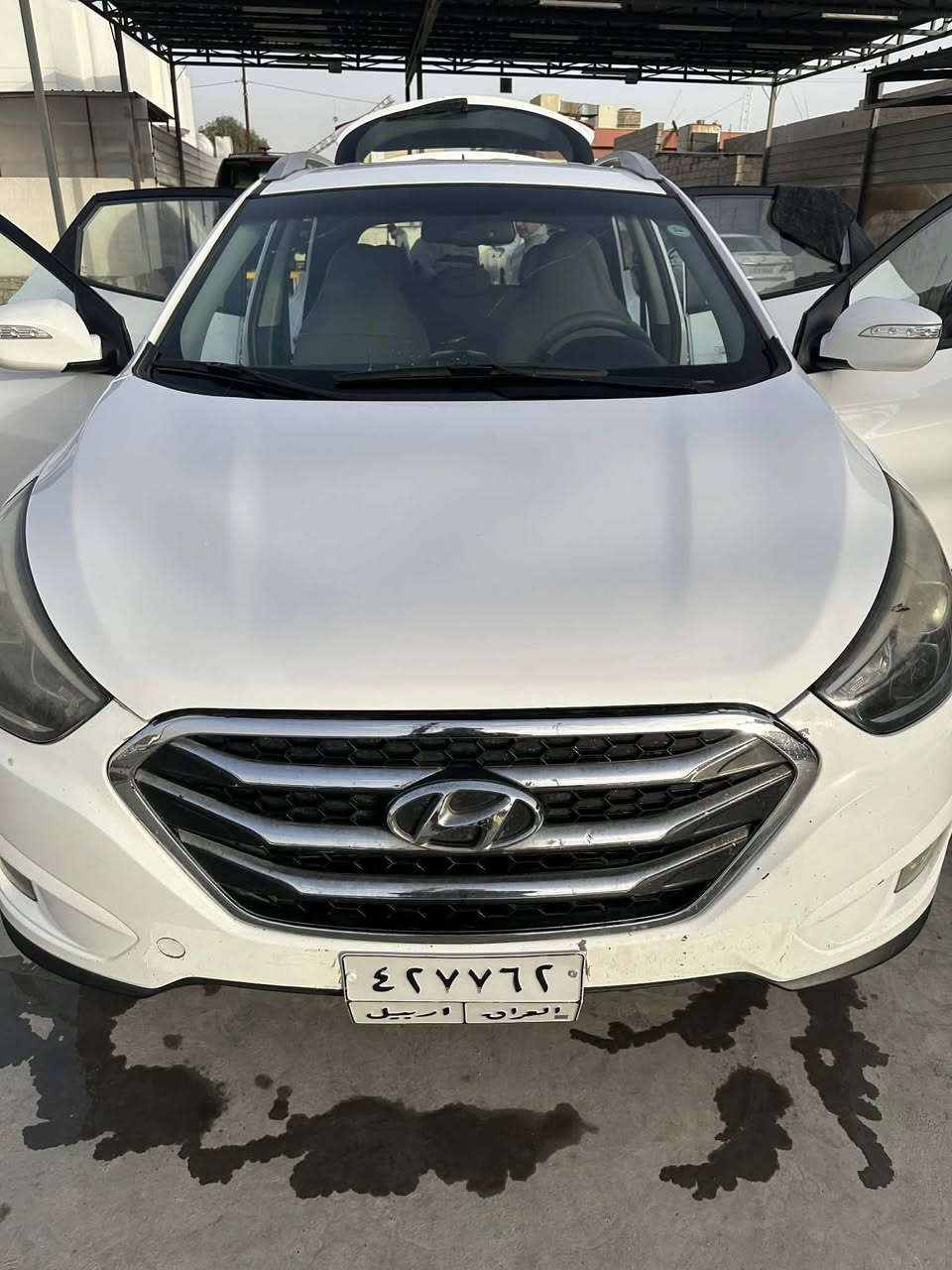 السلام عليكم 
سياره توكسان موديل ٢٠١٥ خليجي بيها قطعتين بنيد وجاملغ سياره نظيفه تخم تاير تبريد  كير ومحرك نظيف  تحكم ستيرن كاميرا السياره جاهزه مابيها نقص رقم اربيل شرط التحويل 
مكان السياره الرمادي 
السعر 142وبيها مجال
تفاصيل اكثر ***********
