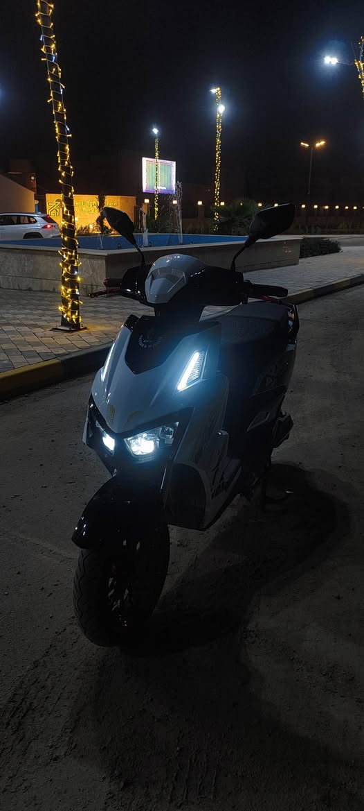 دراجه شحن للبيع❗
دراجه سكنز GT
(المواصفات)
1-بطاريات ليثيوم.⚡
2-لايت عالي+ناصي.💡
3-ملف (2000W. )
4-سرعه تقريباً70.
5-شحن تكفي لمسافات طويلة.
6-نظامp.
7-نظامR.
8-سماعه تحكم يد.
9-نظام حمايه من السرقه.
10-نظام تثبيت سرعه.
11-بريكات هيدروليك.
ــــــــــــــــــــــــــــــــــــــــــــــــ
الدراجه نضيفه وكهربائيات شغاله كلهة نقص مابيهة
للاستفسار.*********** فقط عل خط .
)عنواني. بغداد ابو غريب.)❗
