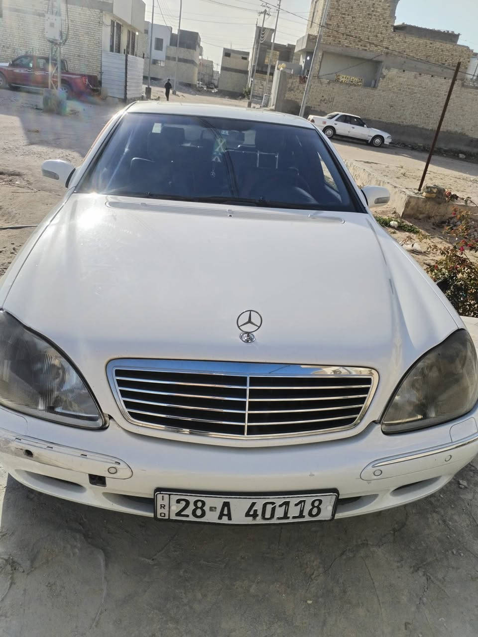 مارسدس غواصه  s500 باب طويل رقم نجف دولي مداور ثاني يوم بيها 3 قطع اثنين تبديل وحده صبغ بدون ضرر داخلي غرفه جديده بلاديه السياره جوبلسات جدد حداديه جديده  ادمه استوني مسويلها جاهزه السياره فول كلشي شغال بيها سعر 100$ وبيها مجال
