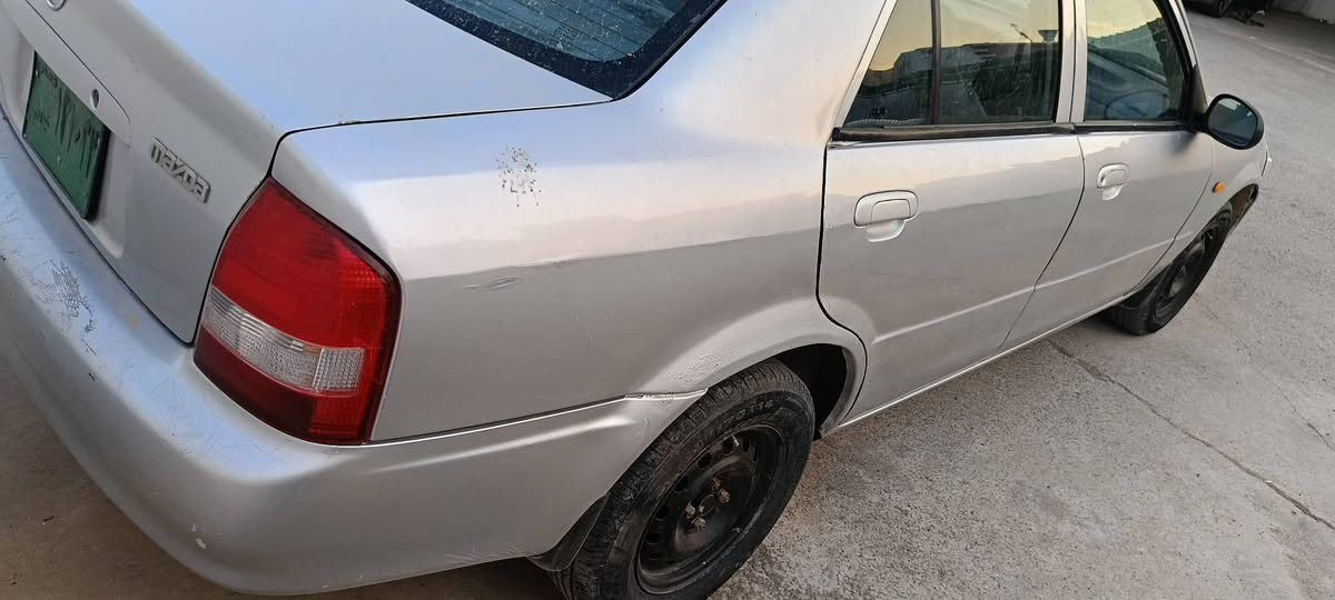 مازدا 323 صندوق
موديل 2000  شرط تحويل 
.... تبريد شغال...كير عادي 
سيارة صبغ عام 
سعر 28. ورقة ومجال 
العنوان قضاء بردرش 
***********
