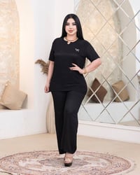 نسائي • كيلوت وتيشيرت • فري سايز ٨٥ كيلو