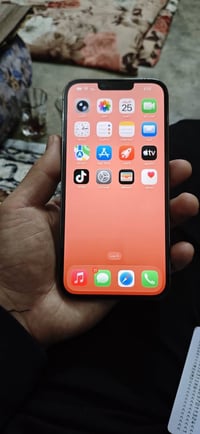 13 برو ماكس بطاريه 85 ذاكره 128 نسخه اوربي السعر 575 الجهاز ما مفتوح ش...