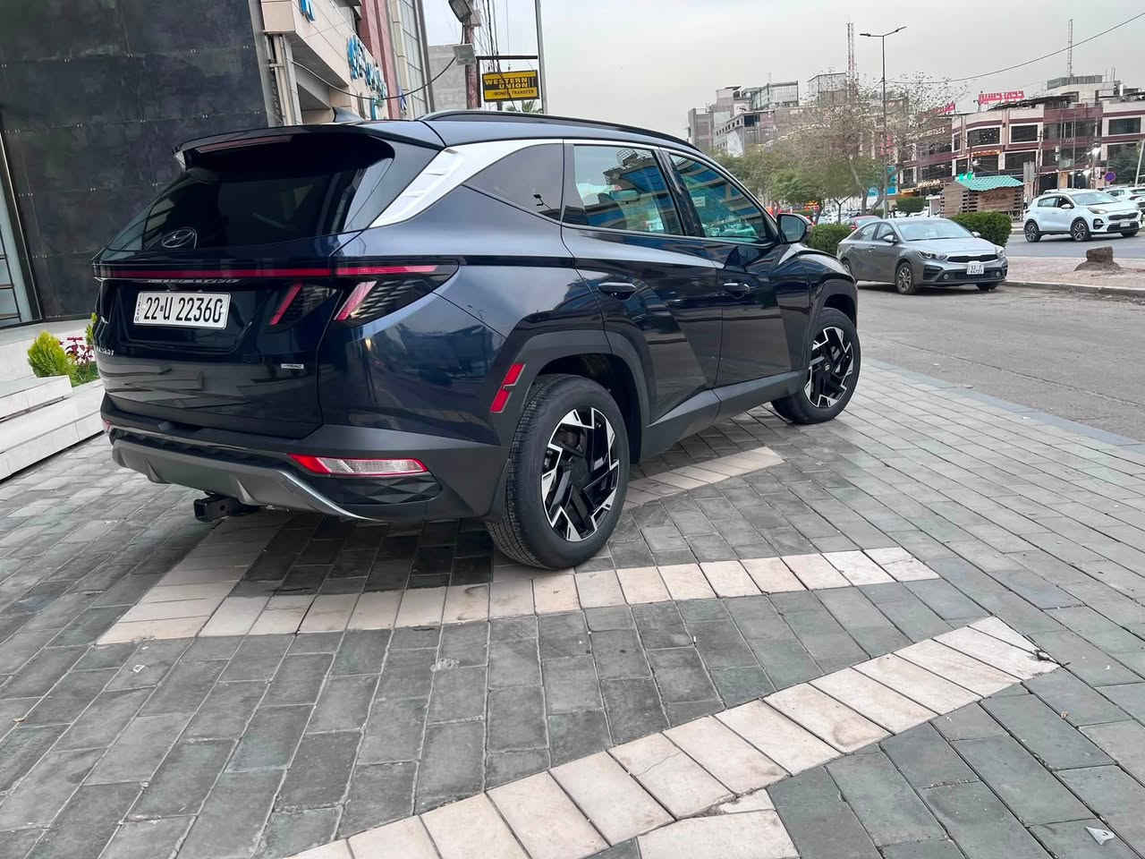 HYUNDAI TUCSON 2024
هيونداي توسان 
  
محرك 2500
الموديل2024
           
           ====== الاضافات👇👇

فتحه بانوراما 
شاشه كبيره نفكيشن
بصمه
رادار امامي + خلفي + جانبي
قياديه ذاتيه
توقف ذاتي
مانع تصادم
تحديد مسار
نقاط عمياء
كامره خلفيه
كراسي  جلد 
كرسي كهرباء 
كراسي تدفئه
ستيرن تدفئه
مثبت سرعه
تحكم ستيرن
نظام قياده ذاتيه
تشغيل عن بعد سياره
هاند بريك كهربائي
اوتو هولد

دفع رباعي 4X4
باب خلفي صندوك كهرباء
اضويه اماميه زنون LED
كشافات ضبابي LED
اضويه خلفيه LED
نظام GPS خرائط
3 انظمة قياده NORMAL/ECO/SPORT
بلوتوث 
مدخل USB + AUX
عداد الماسفه 22 الف كيلو متر
تراي اخو الزيرو
حادث جدا خفيف حافه الجاملغات الاماميه
صور الحادث موجوده
يرباك برده فقط
للتواصل /  ***********
