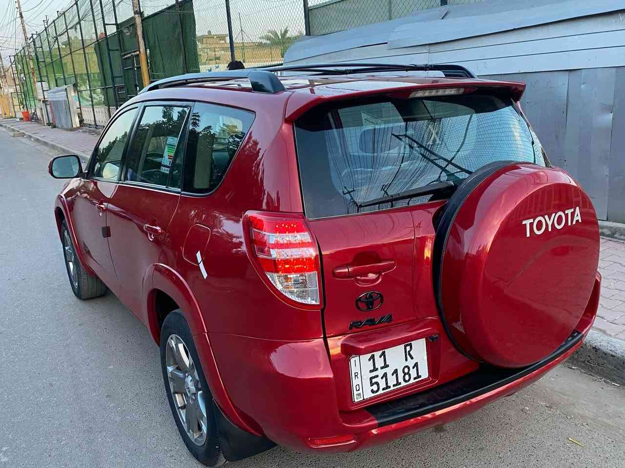 السلام عليكم RAV4
موديل 12 ، السيارة وارد كندي بدون حادث مصبوغة عام بسبب الجراد وياها ناشر الفيديو قبل الصبغ وهية جاردة ، السيارة نضيفة وبأسمي ، بيهة نقص صدر حدادية بقية الامور مكفولة الكير مكفول المكينة 2500 مكفولة بس بيهة صوت رواجز بسيط

مكاني بغداد الكاظمية السعر 95 وبيهة مجال  

للتواصل ‭0770 422 9605‬
