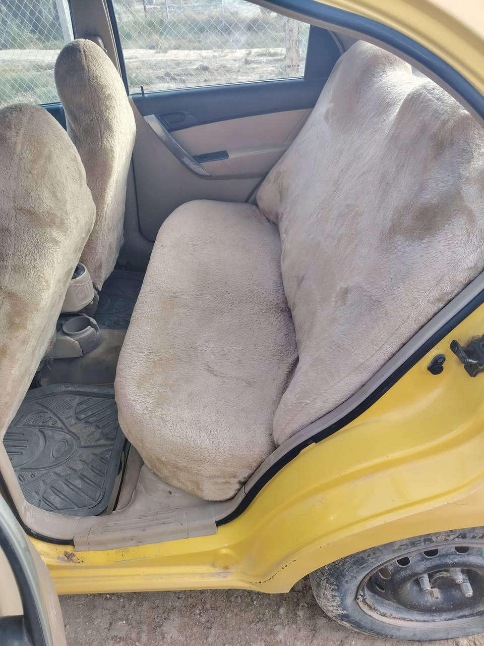 السلام عليكم
افيو 2011 خليجي مكفوله والدعاميه الاماميه جايب جديده لسه ما شادهه والدوسه بيه شخط  رقم مثنئ انكليزي شاده قبل 14 يوم كير ومكينه حاويه توني شادهن السعر 57 بيع فقط مكان السماوه قضاء الهلال      ***********
