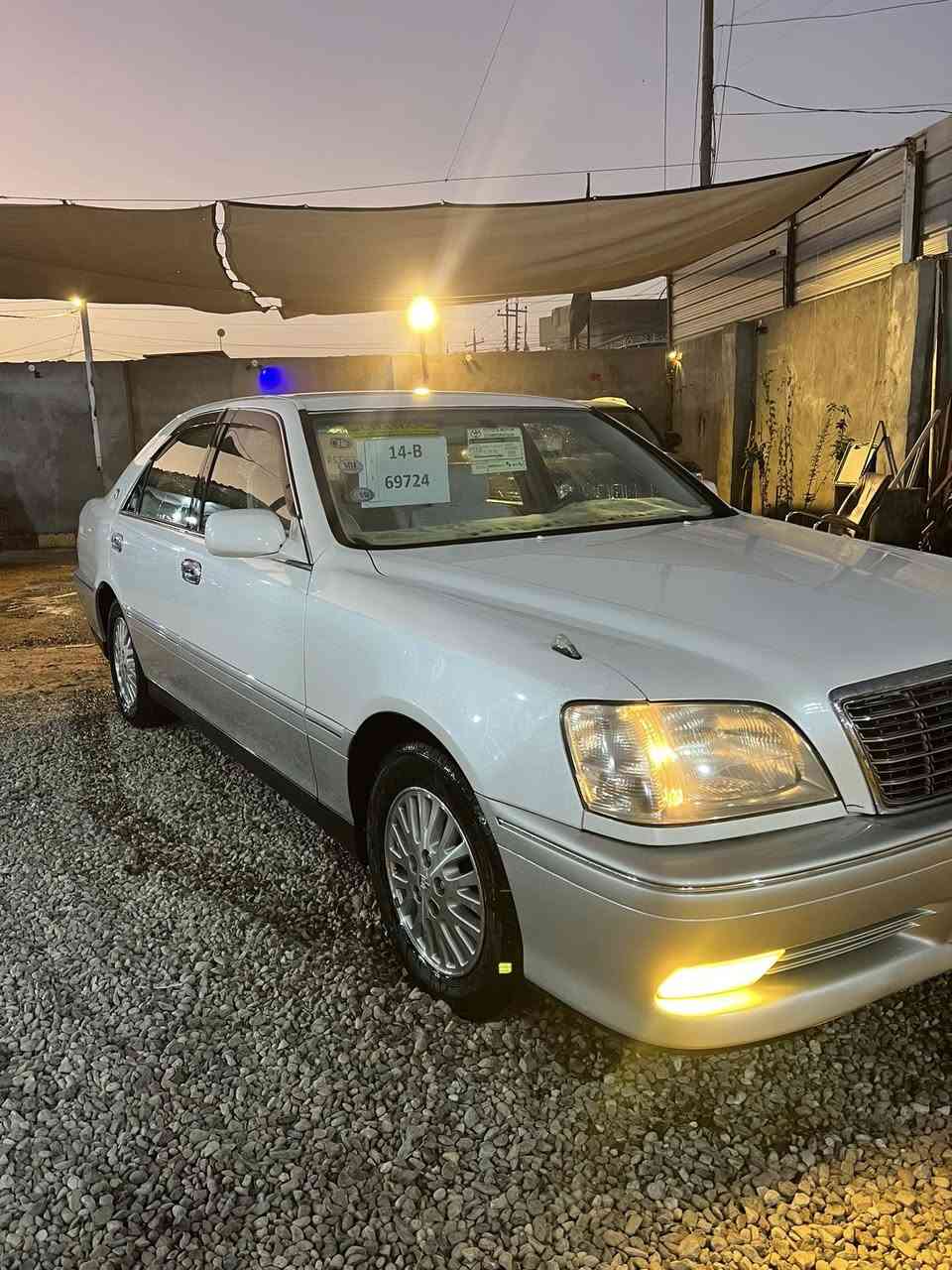 ملكه جنون دخول جديد مزاد للبيع
سلام عليكم 
سياره ملكه جنون دخول جديد للبيع 
مديل 2000 
رقم بصرة تسجيل جديد مزاد بسمي شرط تحويل ولضباره 
دكمتين شاصي 171 مكينه 3000 كلاص ابيض 
كشن كهرباء شاشه ماشيه 114 الف حقيقي 
سياره جديده كلش جاهزه من كلشي حداده تخم تاير ويلكب مكينه كير بلكارتون 
سياره كفاله من نقل جثه والأصوليات 
علمن السياره بيه كص السعر 105 وبيه مجال 
المكان البصره ابو الخصيب 
لاستفسار ***********
