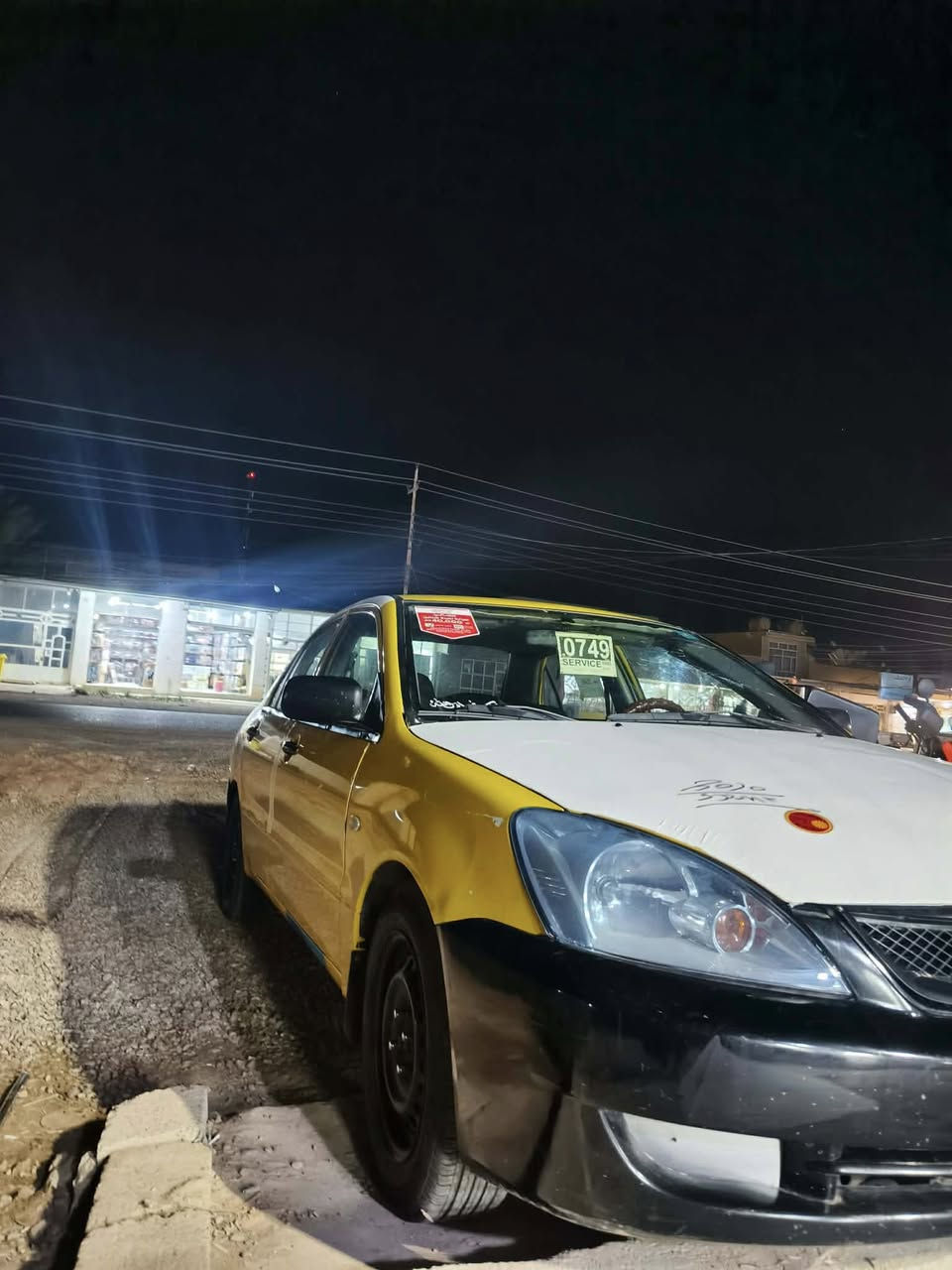 2010 كير عادي 
محرك وكير جدد 
صدر امامي خلفي جديد 
منضومة تبريد جديد 
تخم تاير 
السعر ٦٠ بيها مجال بسيط
رقم قادسية باسمي مكاني بغداد 
***********
