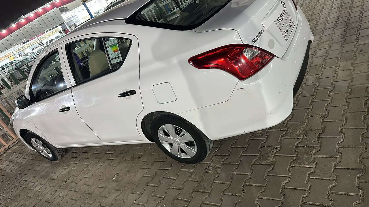 نيسان صني 2020مكفوله كفاله عامه من عده كارت اربع اصابع سياره جديده بمعنه الكلمه ربع ما ذب عليهه بسم شركه تريد تحويل تريد وكاله عليهه غرامات جنوب 750الف ينزل من سعرهه بشمال ولا ربع سعر 105مبايل ***********
