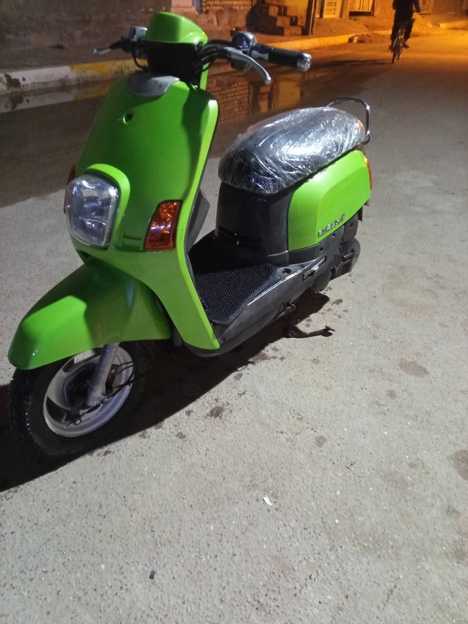 سلام عليكم بوليس ياباني دراجه حلوه واحله من صور فقط باتري رايدله وصل معرض موجود السعر ٧٥٠ مكاني كربلاء الحر الرقم ***********
