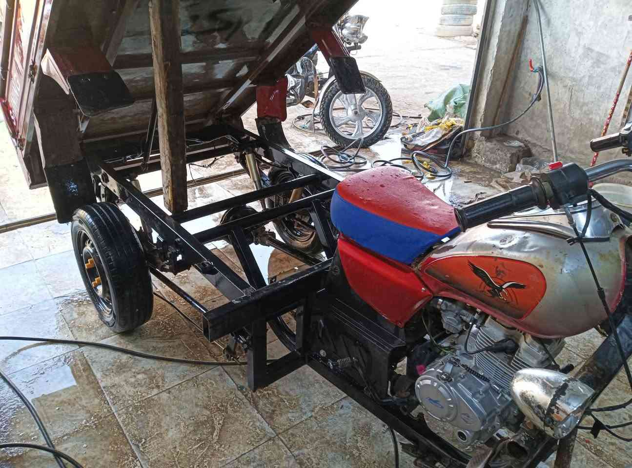 سلام عليكم ستوتا للبيع موديل 2019 أوراق أصولي محرك 24 بيه مكفوله من ركبه واوراق تايرات جدد ويل سايبا عنوان حله نادر الثانيه شارع الخدمي مقابيل حي الصناعي الرقم *********** بي وات ساب اواتصال
