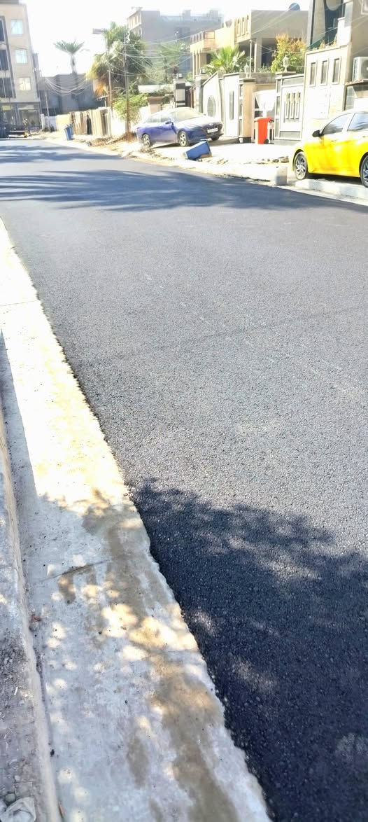 السلام عليكم
دار للبيع مساحة 487.5 متر
في شارع فلسطين حي الادريسي قرب ساحة بيروت واجهة 15م  ونزال 32.5م  صالح للسكن ويباع كقطعة ارض ومبني بالحديقة مشتمل مساحة 60م بناء جديد مؤجر بوارد شهري جيد المشتمل يباع من ضمن الدار
 البيت يباع كامل او تقطيع حسب الطلب 
المنطقة مبلطة تبليط جديد والشارع عريض والرصيف 4 متر
البيع مباشر مع صاحب الدار بدون دلالية
للاستفسار ***********
