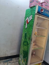 عارضة للبيع بغداد الغدير مقابل مطعم النعمان 150الف 07709297736