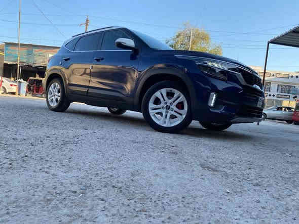 سلام عليكم للبيع أو مراوس كيا سلتوس 2023 بدون رقم بسمي المنفيس ماشيه 71mi  مكاني بغداد عارضهه ١٤٠ 
***********
