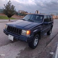 جراند شيروكي ١٩٩٣ • V6 اوتوماتيك • دفع رباعي