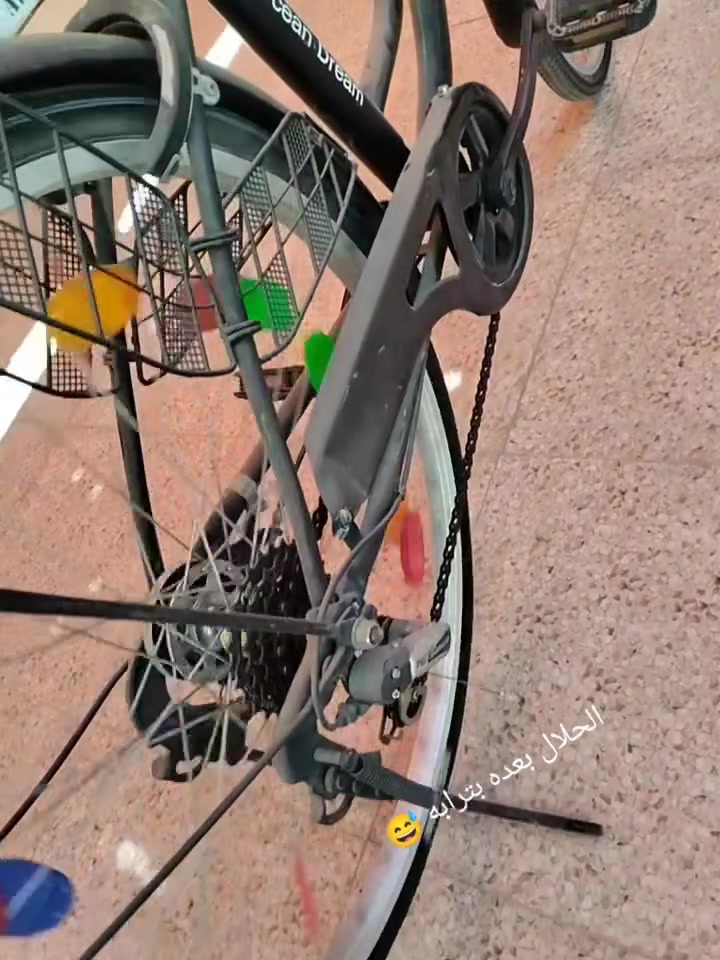 ه سلام عليكم متاح بايسكل للبيع جديد كلش  مشتريه من الحاويه موديل 20 ياباني سعر 130, و بي مجال ل شراي


**إذا كنت صاحب هذا الإعلان وتريد حذفه لأي سبب، رجاءا أرسل رسالة إلى الدعم الفني**