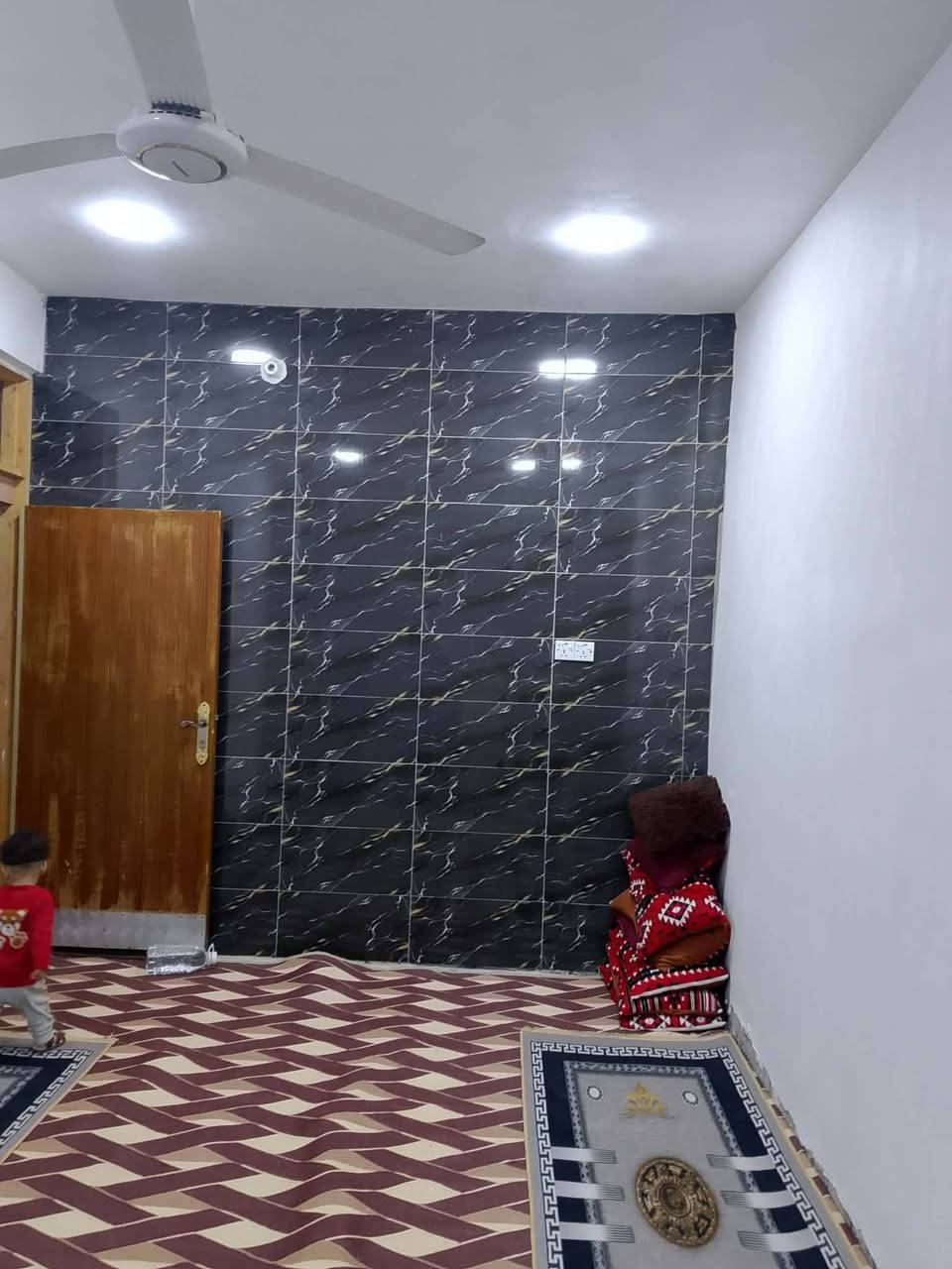 حي البساتين حي السلام قريب على القناة الفتحه الثانيه البيت قبل 5اشهر خلص بناء عوزه بس ستاره وبيتونه المساحه 120 البيت كلش نضيف


**إذا كنت صاحب هذا الإعلان وتريد حذفه لأي سبب، رجاءا أرسل رسالة إلى الدعم الفني**