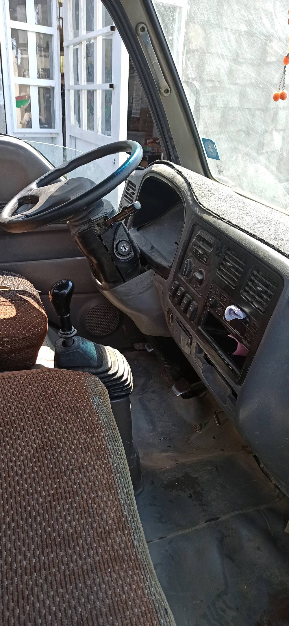 كيا فرونتير موديل 98 رقم جديد
 سنوية جديدة 

مكاني كركوك٫تركلان