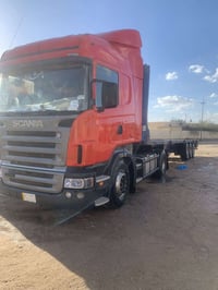 سكانيا للبيع موديل 2005 راس وعربانه 07735604776