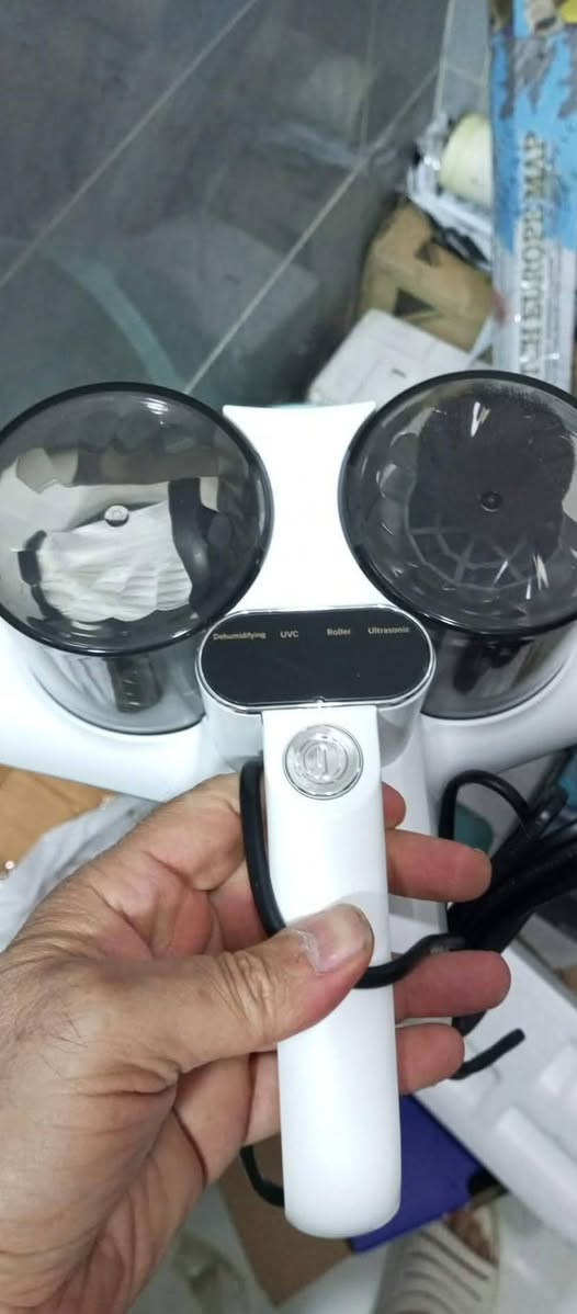 مكنسه لمامه اصدار جديد 
السعر 25


**إذا كنت صاحب هذا الإعلان وتريد حذفه لأي سبب، رجاءا أرسل رسالة إلى الدعم الفني**