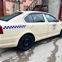 سكودا ٢٠١٢ • مكينة ٢.٠ • جير توماتيك