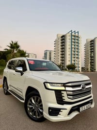 لاندكروزر VX • ٢٠٢٣ • ضمان SAS