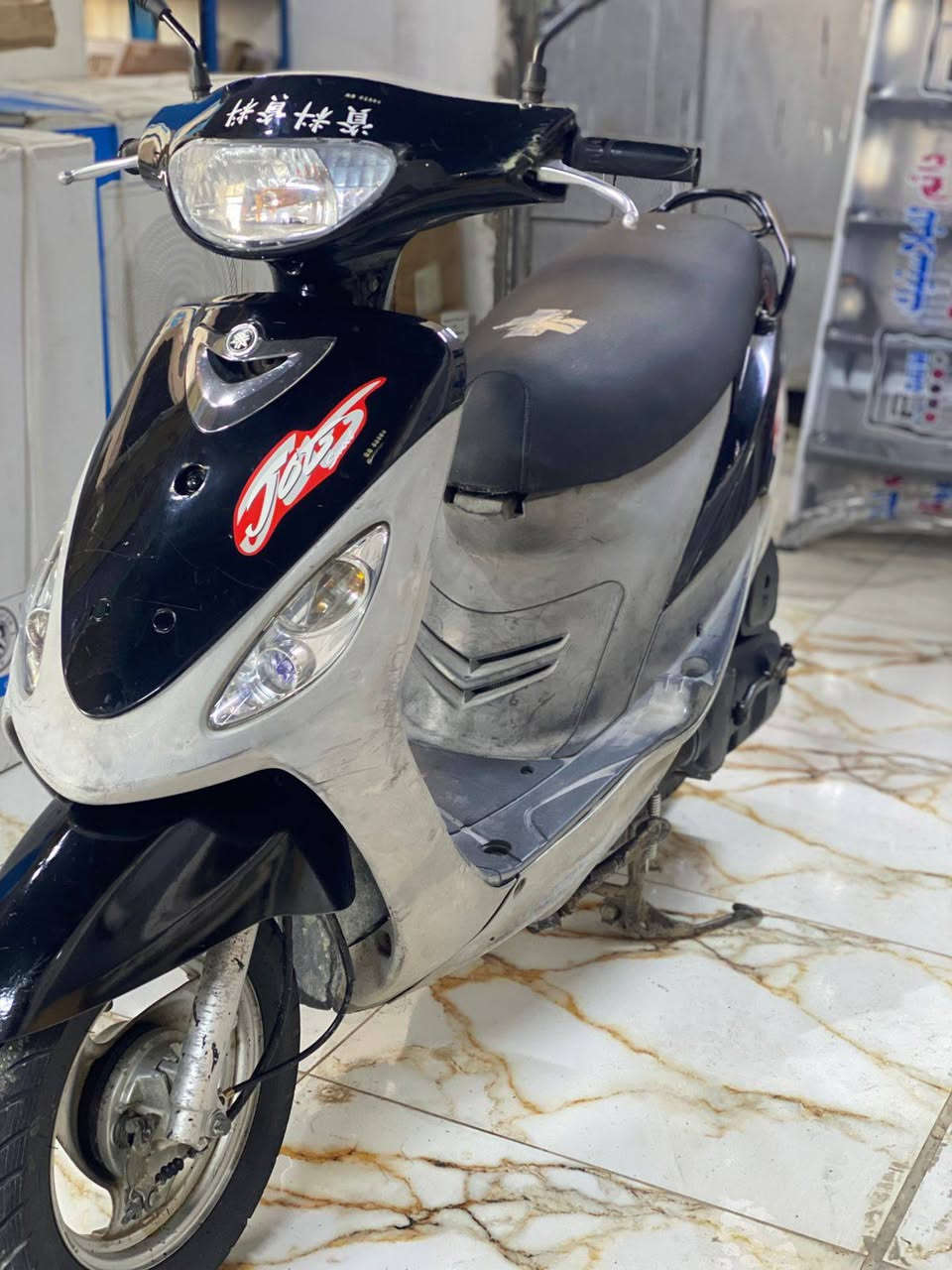 السلام عليكم ماكس منغولي كفاله عامه كله بلاد مختمه
وكله شغال سلف هندر اشاير هورن لايت لل بيع مكان طوريج 
السعر 800 وبيهه مجال 
غير متواجد عله الفيس 
لل اتصال ***********
