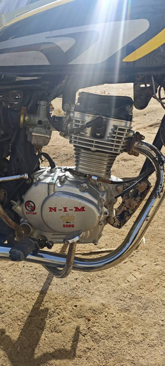 اورلق اصصولي
مديل 2020 مكينه مامفتوحه نضيفه كلش
كله جديد 
بونزات / كلجات /يدات /مايكنيت/ تانكي/كشن كله جديد
450 
براكيه شارع المطار القديم
***********
