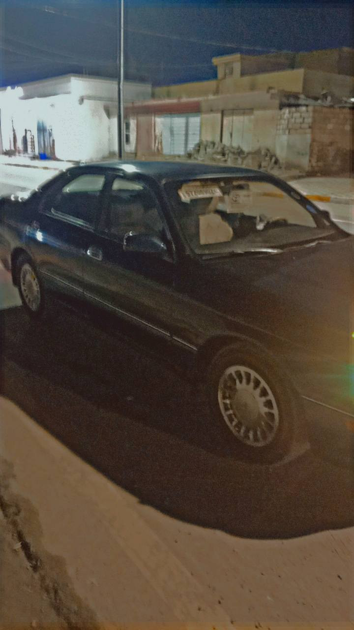 السلام وعليكم 
🚗👑 كراون البطة 1993 – فرصة نادرة 👑🚗
اوتوماتيك | 2500 ديكو
لون زيتوني ملكي ✨
كهربائيات كاملة شغالة
💡 لايت زنون – إنارة فخمة وعصرية
📺 شاشة وسماعات رابعة شغّالة
 وجاهزة تمشي
🛞 تخم دياير جديد ✔️
📄 تحويل فوري
📅 سنوية 2027 جاهزة ✅
هاي السيارة مرتبة ونادرة، واللي يعرف البطة يعرف هاي فرصة 🔥
💰 السعر: 50 ورقة قابل للتفاوض البسيط
📍 بيجي
📞 ***********
