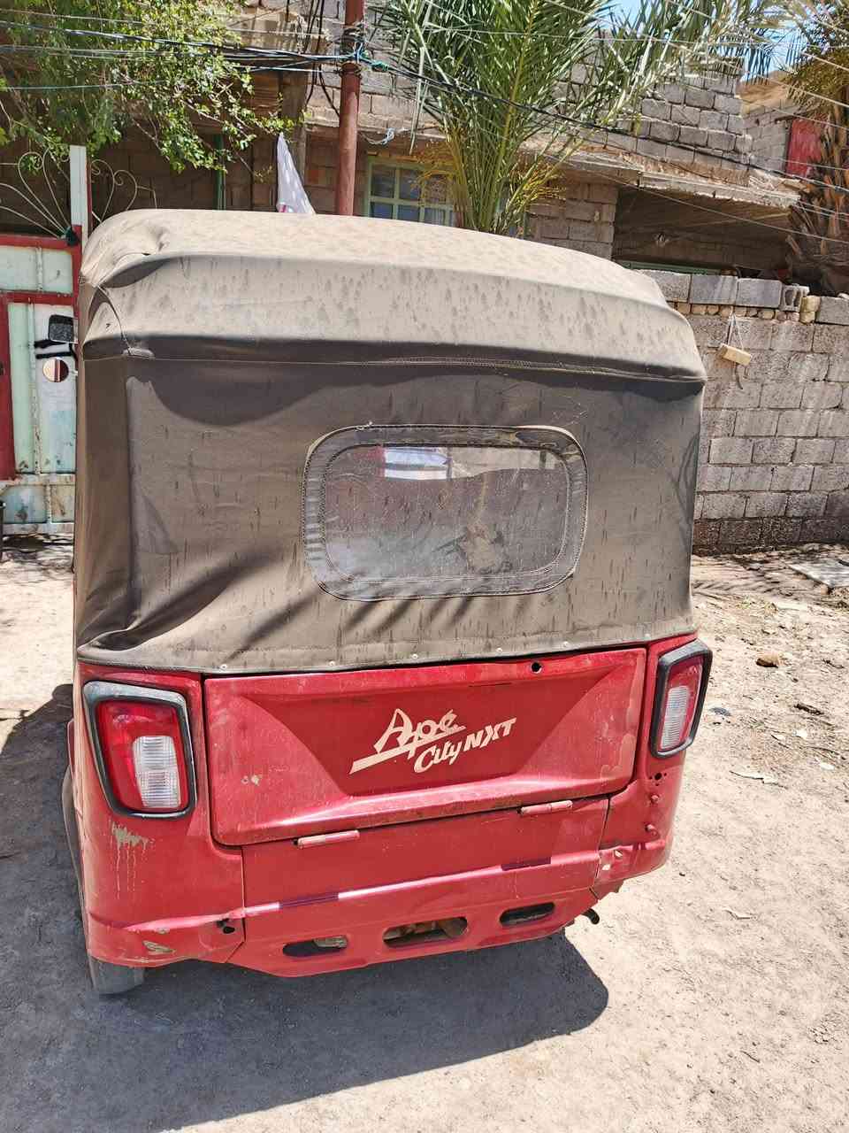 سلام عليكم تكتك بياجو موديل موديل 21 عوزه ترتيبات المكان والصط الشراي يتصل واني خادم ***********  ***********
