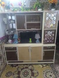 كاونتر للبيع مثل مامضح بلصوره نضيف كلش مترين والسنكي متر وعشرين 3قطع ا...