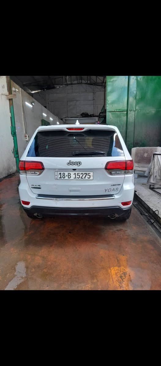 سياره جيب لاريدو لمتت وارد ياباني محور شركه 6سلندر كاز سعر 225ورقه  ***********
