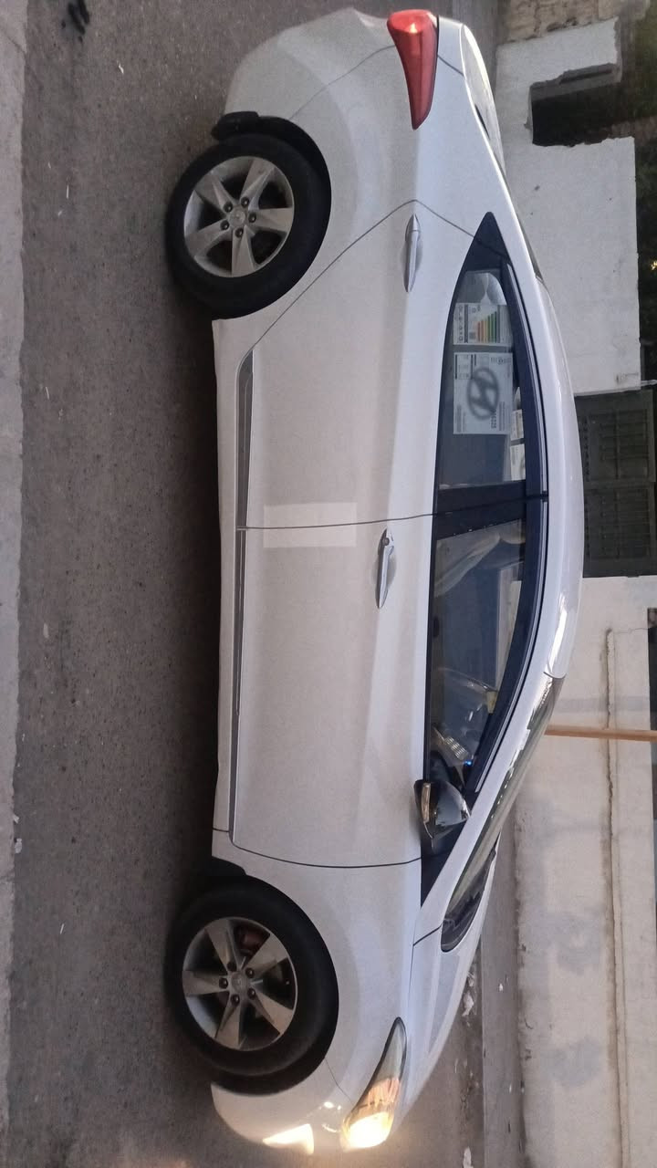 النترا خليجي موديل  2012 مكينه 1600 دوش كير مكينه صدر تبريد شاشه ايباد كله بشرط رقم بغداد تحويل مباشر سنويه 2029 مساقطه بيها رشات أربع قطع صبغ بدون دواخل  فقط دكه خفيفه بالحوض الخلفي السونار مرفق مع الصور السعر المطلوب 94 ورقه وبيها مجال قليل بالعافيه على اليشتريها رقم الهاتف ‏‪***********‬‏ ملاحظه مكان السياره انبار الفلوجه الصقلاويه
