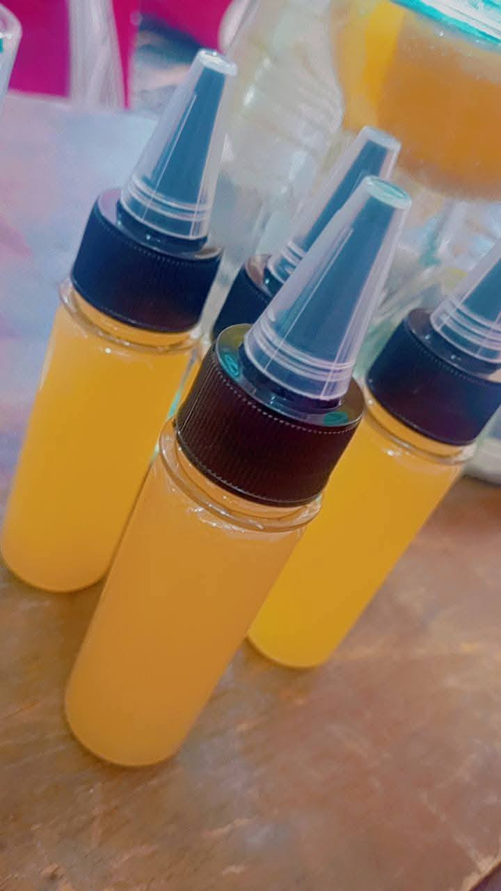 وفرتلكن زيت السمسم الاصلي 
🎗️زيت السمسم للشعر
🎗️تحفيز نمو الشعر ...
🎗️علاج الشيب المبكر ...
🎗️علاج تساقط الشعر ...
🎗️علاج جفاف الشعر ...
🎗️علاج قشرة الرأس ...
🎗️تعزيز قوة الشعر ولمعانه ...
🎗️علاج قمل الرأس ...
🎗️حماية الشعر من أشعة الشمس
عصر جديد ومع الضمان شرط الفحص قبل ماتعطي فلوس للمندوب 
للطلب على الخاص او على الواتس اب ***********
متوفر خدمة توصيل لكافة محافظات العراق 🚗🚗
