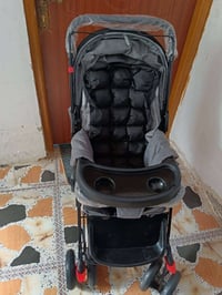 عربانة أطفال استخدام مره واحده للبيع07822073540