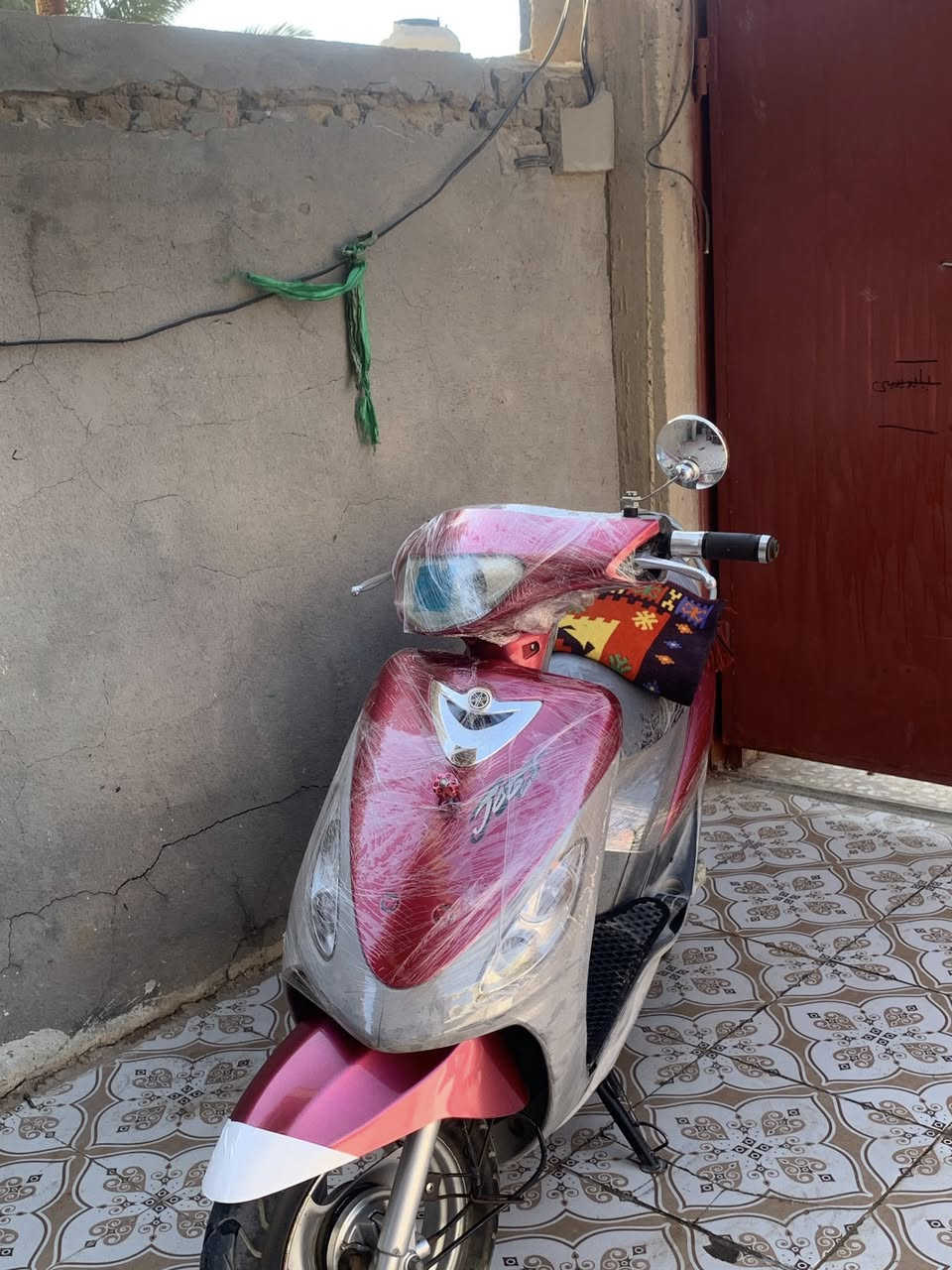 للبيع ماكس منغولي دراجه كلش جديده مال حاويه وصل معرض قبل ٣اشهر طالعه من حاويه شلعه معدل سلف كهربائيات جاهزه 
عنواني كربلاء طوريج ***********
