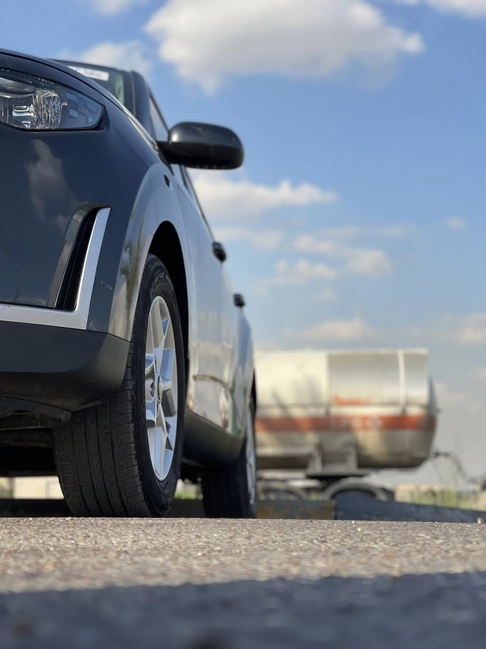 سلام عليكم
صول 2025 وارد أمريكي دخول جديد ماشيه 4000
حادثها السياره مبدل بيها فقط باب خلف السايق باب بلاديه ومصبوغه وباب السايق مصلح ومصبوغ السياره بدون ايرباك ومواصفات هاي الفئه معروفه مكان السياره بغداد سعرها 145 السياره بدون رقم وصور الحادث موجوده وبعد التعمير السياره بدون رقم 
للاستفسار : ***********
***********
