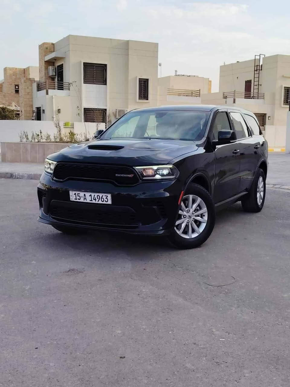 دودج دورنكو موديل 2021 GT  
🚀 فور ويل ماشيه 103 الف.
 
كير و محرك خير وبركة.
رقم انبار تحويل ثاني يوم 🧭

- المواصفات العامة للسيارة:
✅ محرك V6 3600
✅ سبعة راكب 
✅ تشغيل عن بعد ودخول بدون مفتاح
✅ صندوق شفط 
✅ حساسات خلفية
✅حساسات امامية
✅ كاميرا خلفية
✅ شاشة كبيرة
✅ كشنات جلد مع تدفئة مقاعد
✅ تحكمات استيرن كهرباء + شفتات
✅ اشاير بالمري
✅ انارة مع كاشف LED 
✅ اوتو كار بلي
✅ نظام مانع انزلاق
✅ انظمة قيادة ECO (تقليل صرفية الوقود) + نمط Sport
✅ ثلاث قطع تبريد
✅صندوق كهرباء
✅رادارات
مراوس فقط 
*********** بغداد, العراق
