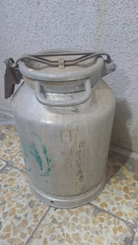 سطل حليب • ٢٥ لتر • ١٩٧٩