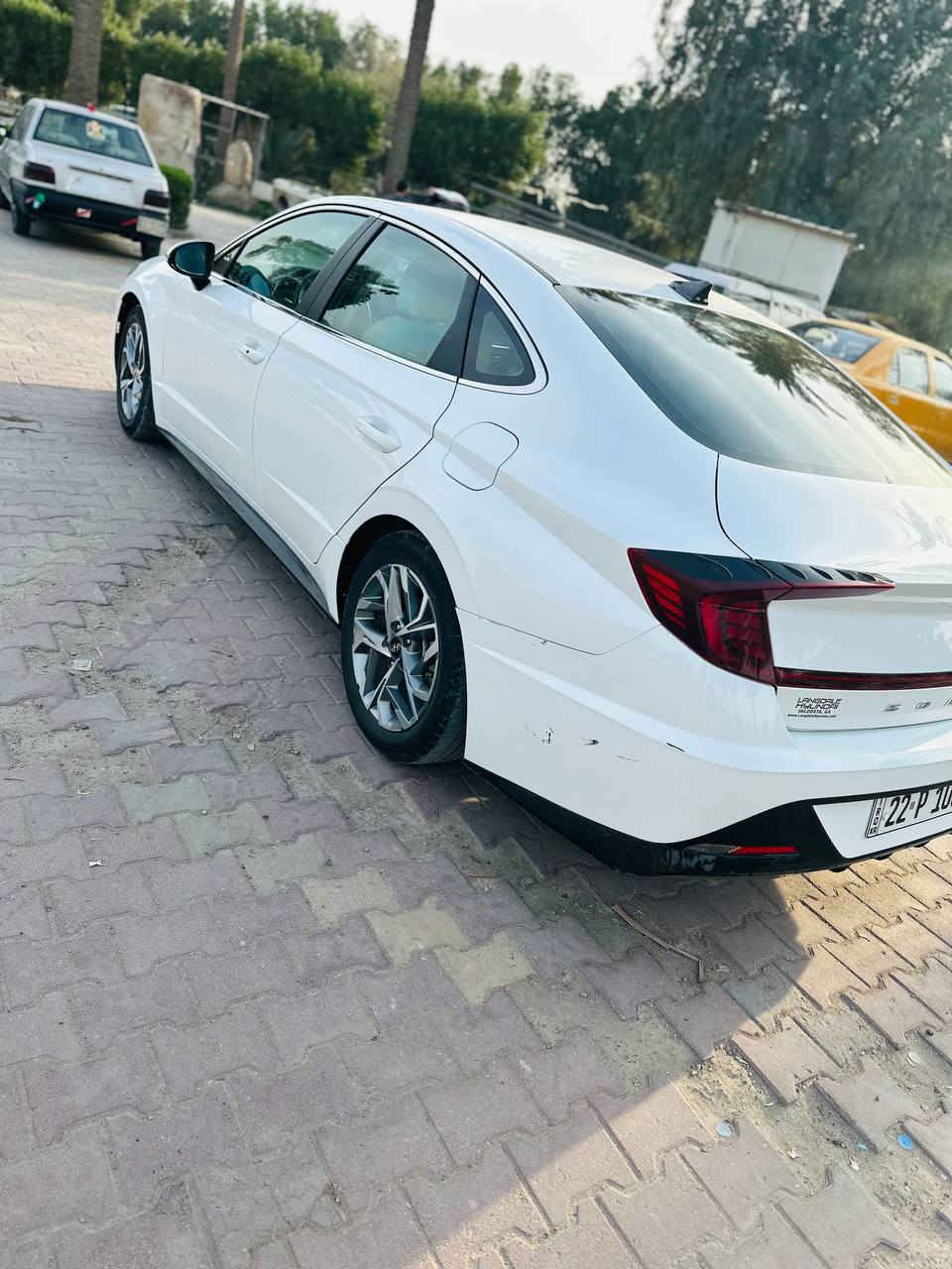 سلام عليكم للبيع او مراوس سوناتا2022امريكي فول مواصفات عدا الفتحه حادثها حافه البنيد فقط بدون دواخل بيها مكانين بارد موضح بل سونار والباقي كفاله عامه مكينه2400 سياره كلش جديده ماشيه43استخدام شخصي كله جديد عل بلاد
رقم اربيل هزه ورقم جديد بسمي تحول مباشر #السعر175وبيهامجال العنوان بغداد الكاضميه 
 ***********☎️***********
